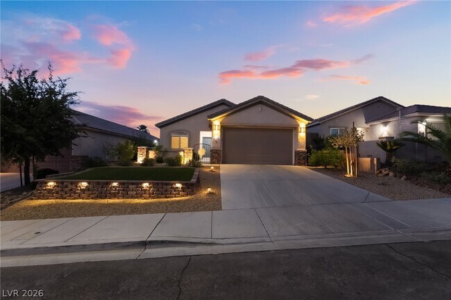Building Photo - 2676 Lochleven Way