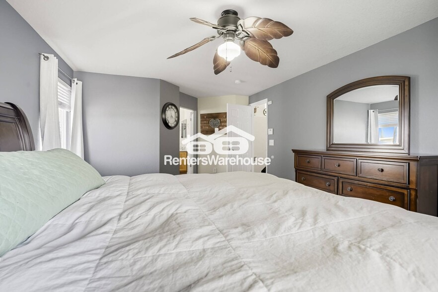 Building Photo - 6077 S Quatar Way