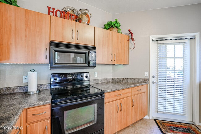 Building Photo - 14250 W Wigwam Blvd