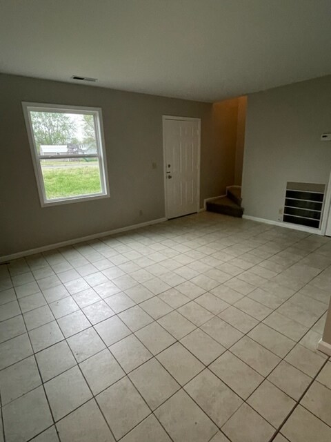 Building Photo - 3400 Maxon Rd