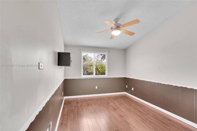 Building Photo - 9840 NW 19th Pl