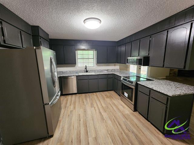 Building Photo - 117 Joy Dr