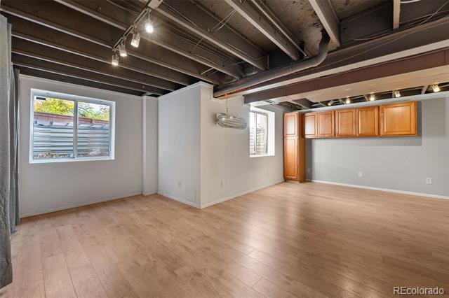 Building Photo - 9674 Merimbula St