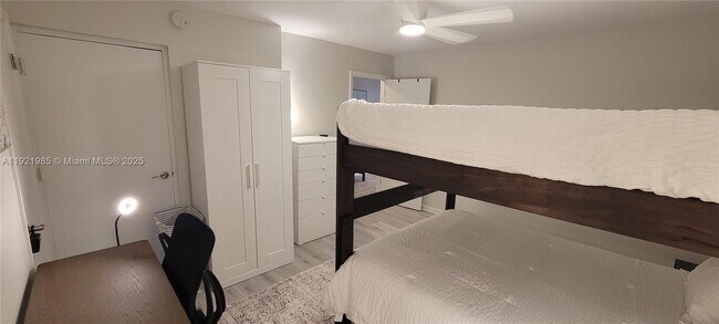 Building Photo - 1200 14th St