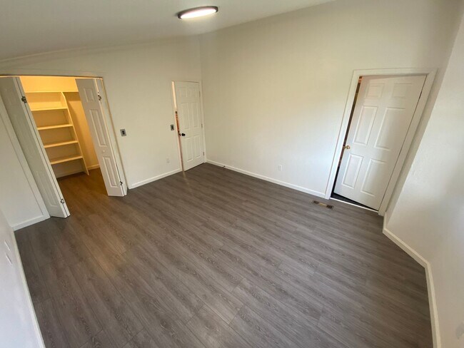 Building Photo - 2810-2814 Chronicle Ave