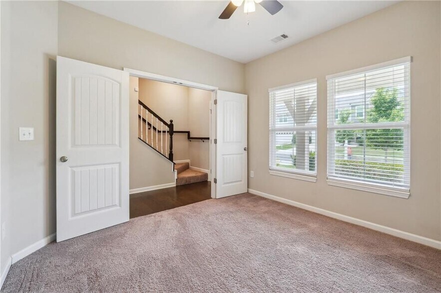 Building Photo - 4981 Bramblewood Cir