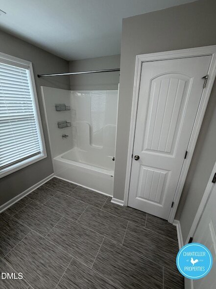 Building Photo - 109 Stewarts Knob Dr