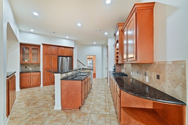 Building Photo - 6915 Monarch Lake Ln