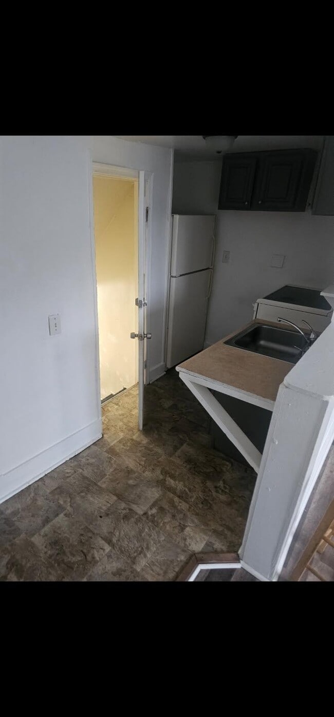 Building Photo - 45 N 19th St