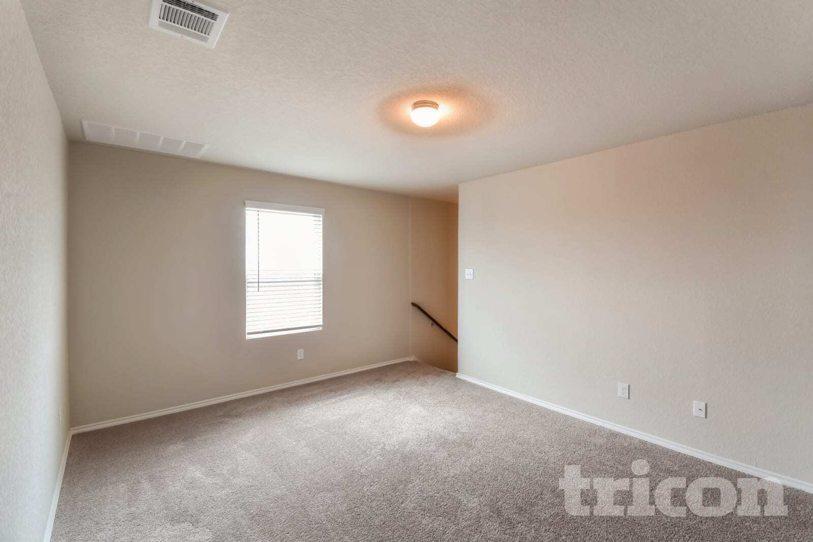 Building Photo - 8902 Lamus Wheel