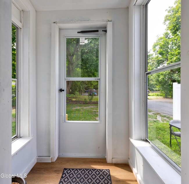 Building Photo - 56 Van Buren St