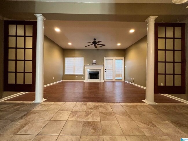 Building Photo - 1648 Savannah Park Ln