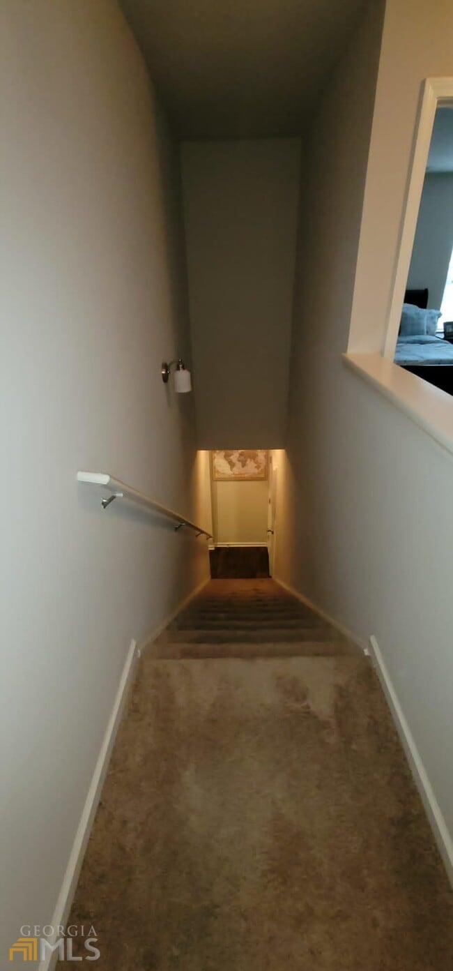 Building Photo - 3433 Cascade Parc Blvd SW