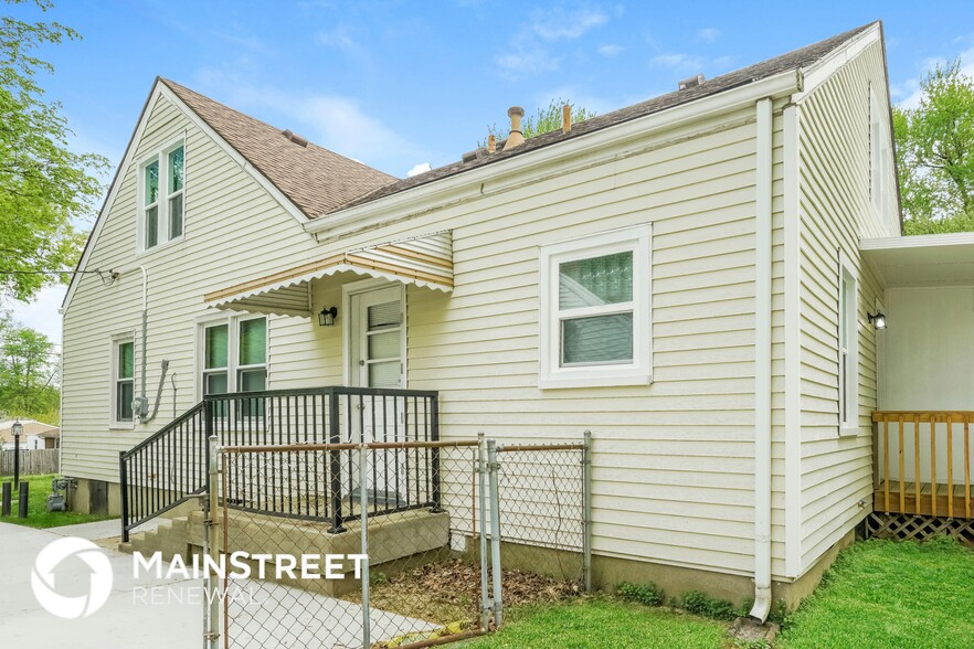 Building Photo - 140 Mills Dr