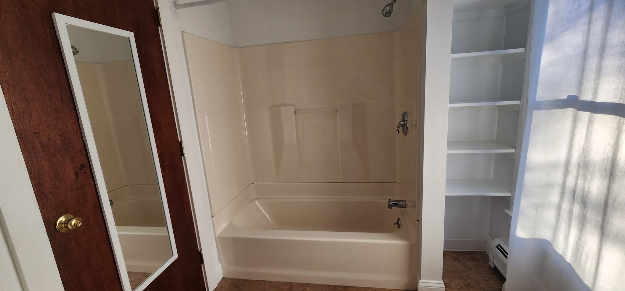 Building Photo - 27 Orient St