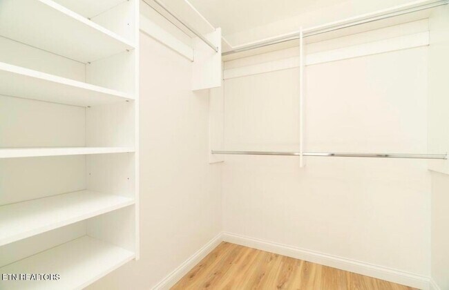 Building Photo - 1623 Francis Rd