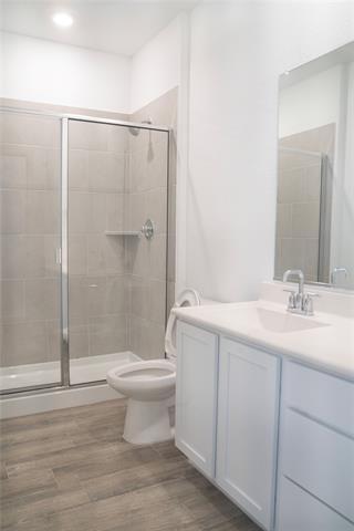 Building Photo - 14625 Little Water Dr