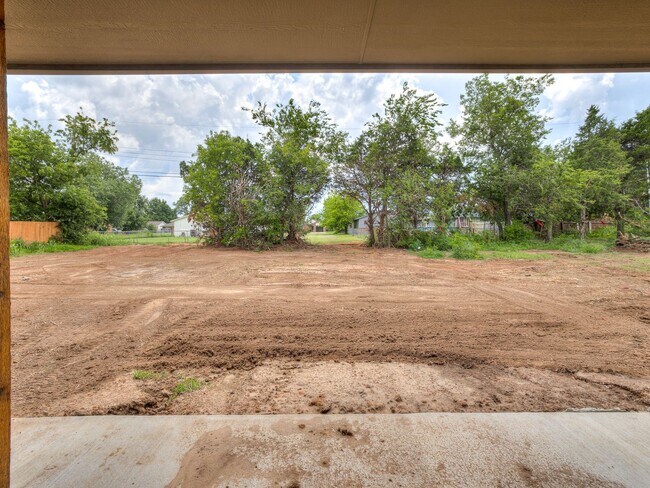 Building Photo - Beautiful New 3-Bed Duplex – Pet Friendly