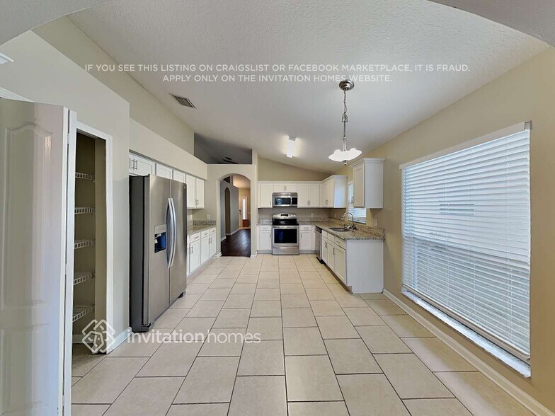 Building Photo - 13271 Evening Sunset Ln