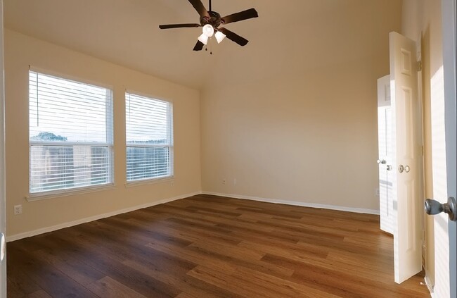 Building Photo - 21507 Rainfall Park Dr