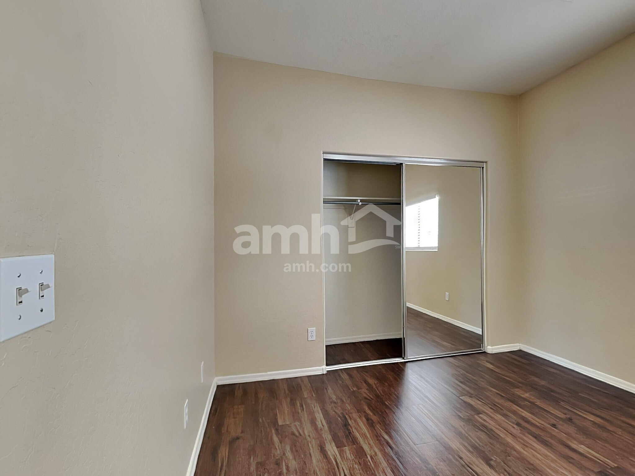 Building Photo - 2548 W Spencer Run