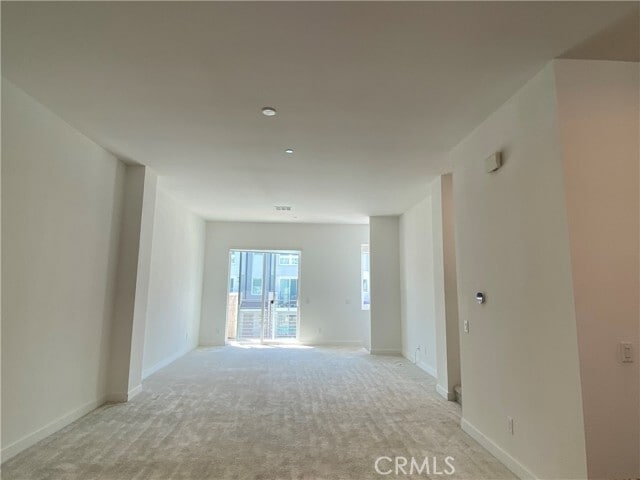 Building Photo - 1319 W Cara Dr