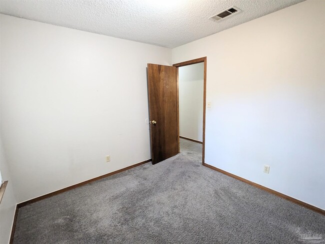 Building Photo - 6556 Bass Ln