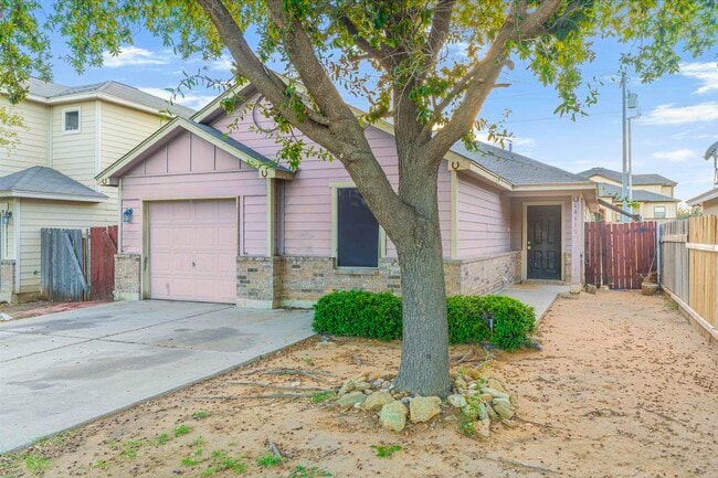 Building Photo - 14119 Fawn Dr