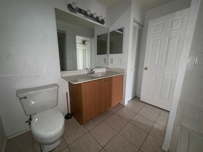Building Photo - 1780 Palm Cove Blvd