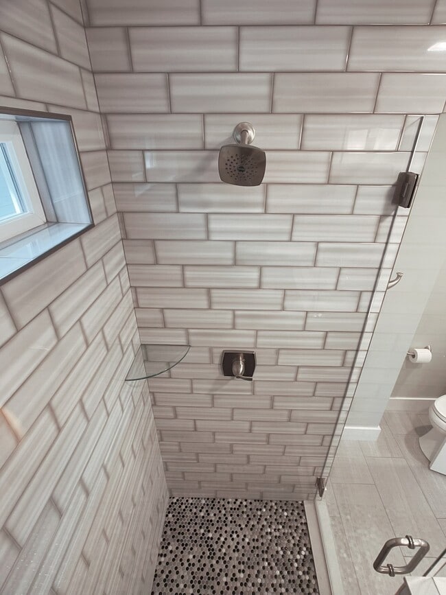 Building Photo - 71 Stoner Rd