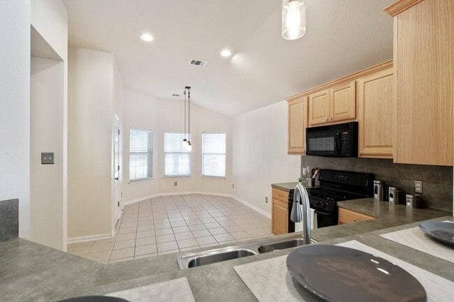 Building Photo - 2720 Granite Creek Dr