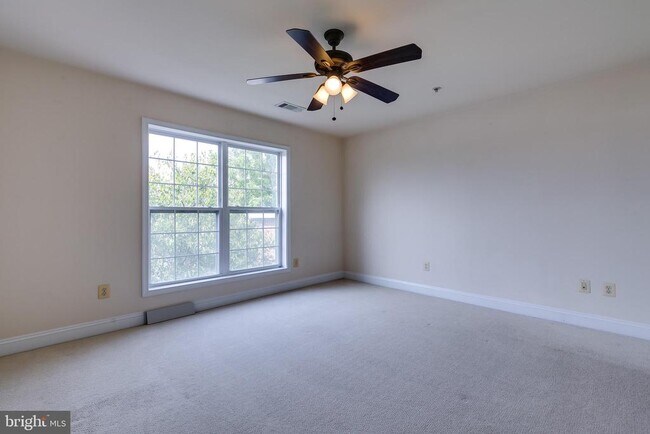 Building Photo - 2026 N Culpeper St