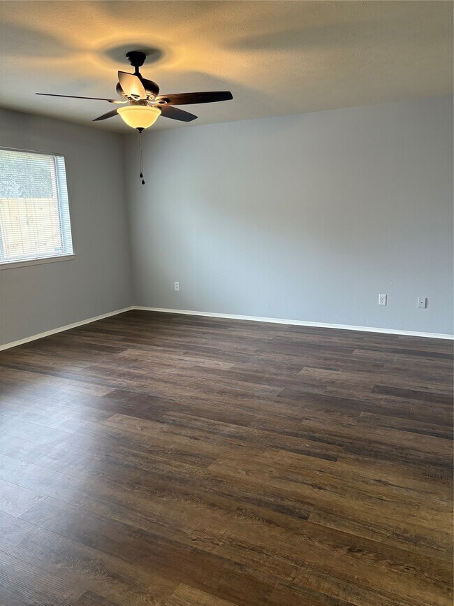 Building Photo - 22726 Leedstown Ln