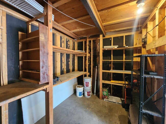 Building Photo - 3547 Bengal Blvd