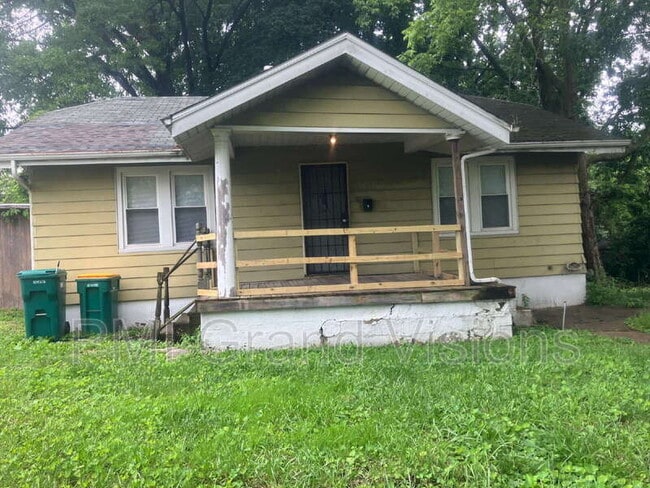 Primary Photo - 1130 N Dunham St