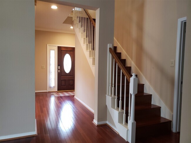 Building Photo - 12719 Reedwood Ridge Rd