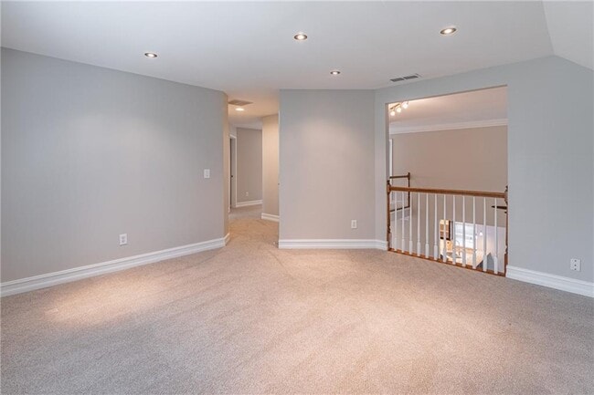 Building Photo - 205 Vickery Way