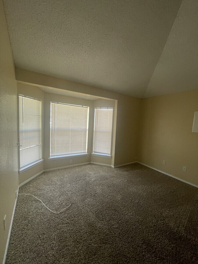 Building Photo - 11632 Scott Simpson Dr