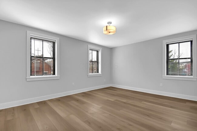 Building Photo - 88 W Frankfort St