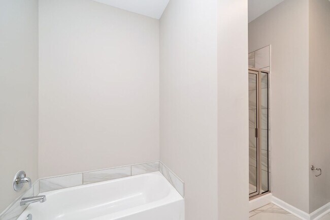 Building Photo - 4347 Alderic St