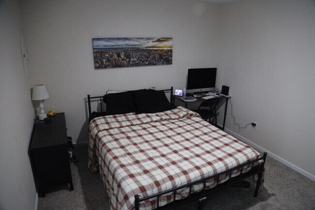 Building Photo - 4306 Derby Ridge Dr