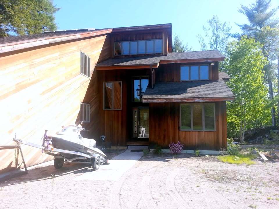 Building Photo - 441 Crew Rd