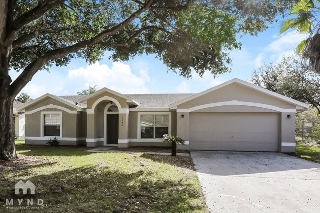 Building Photo - 1146 Maybrook St