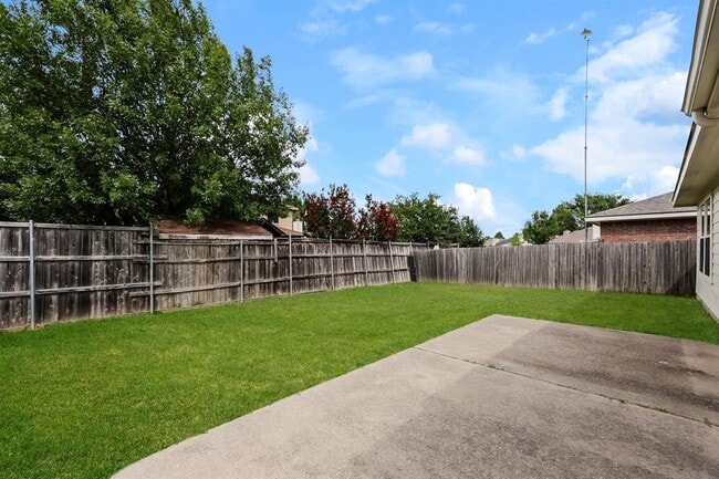 Building Photo - 1118 Single Tree Dr