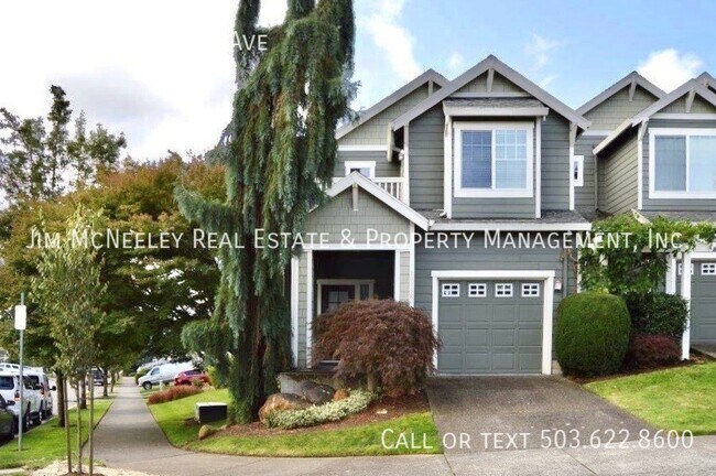 Primary Photo - Great 3 bedroom Corner Townhome w/ Walk In...