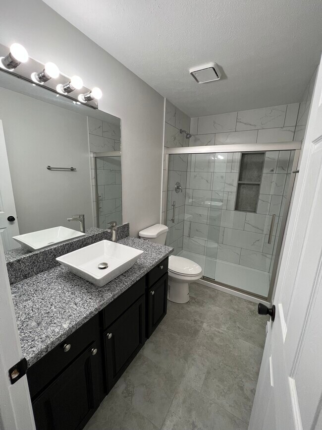 Primary Photo - 5684 Windy Knoll Dr