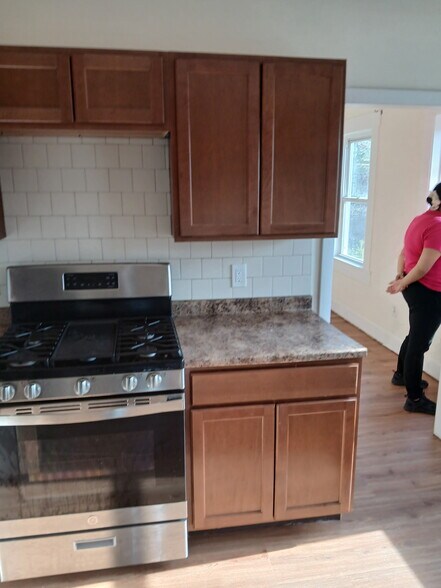 Building Photo - 44 Spring St