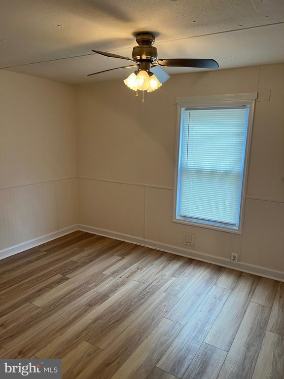 Building Photo - 122 Dugan Ct