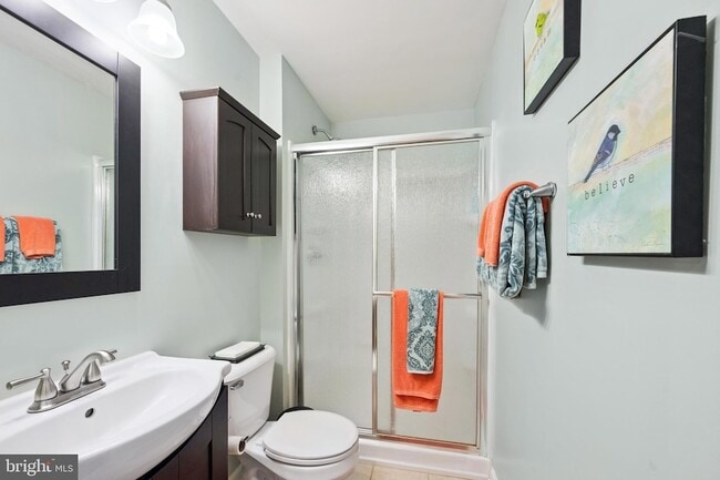 Building Photo - 2610 Grayton Ln