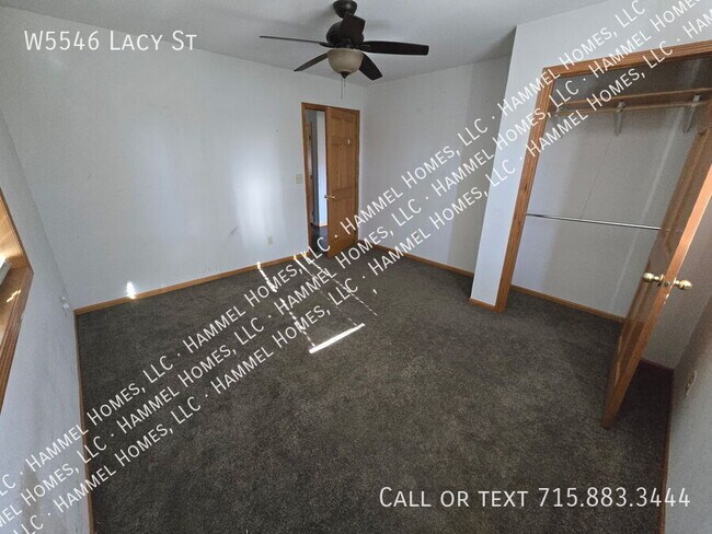 Building Photo - W5546 Lacy St